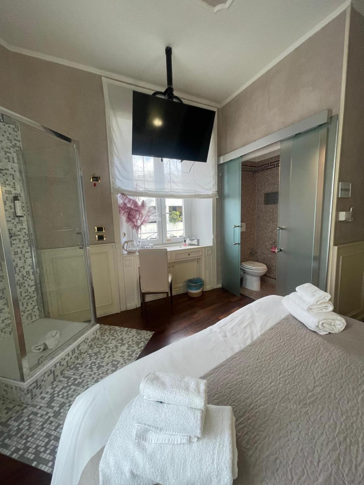 Dama Opera Elegantia Bed and breakfast *